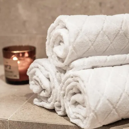 The Crown Of Fjaellen By Hilla * Levi