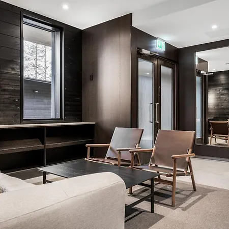 The Crown Of Fjaellen By Hilla *